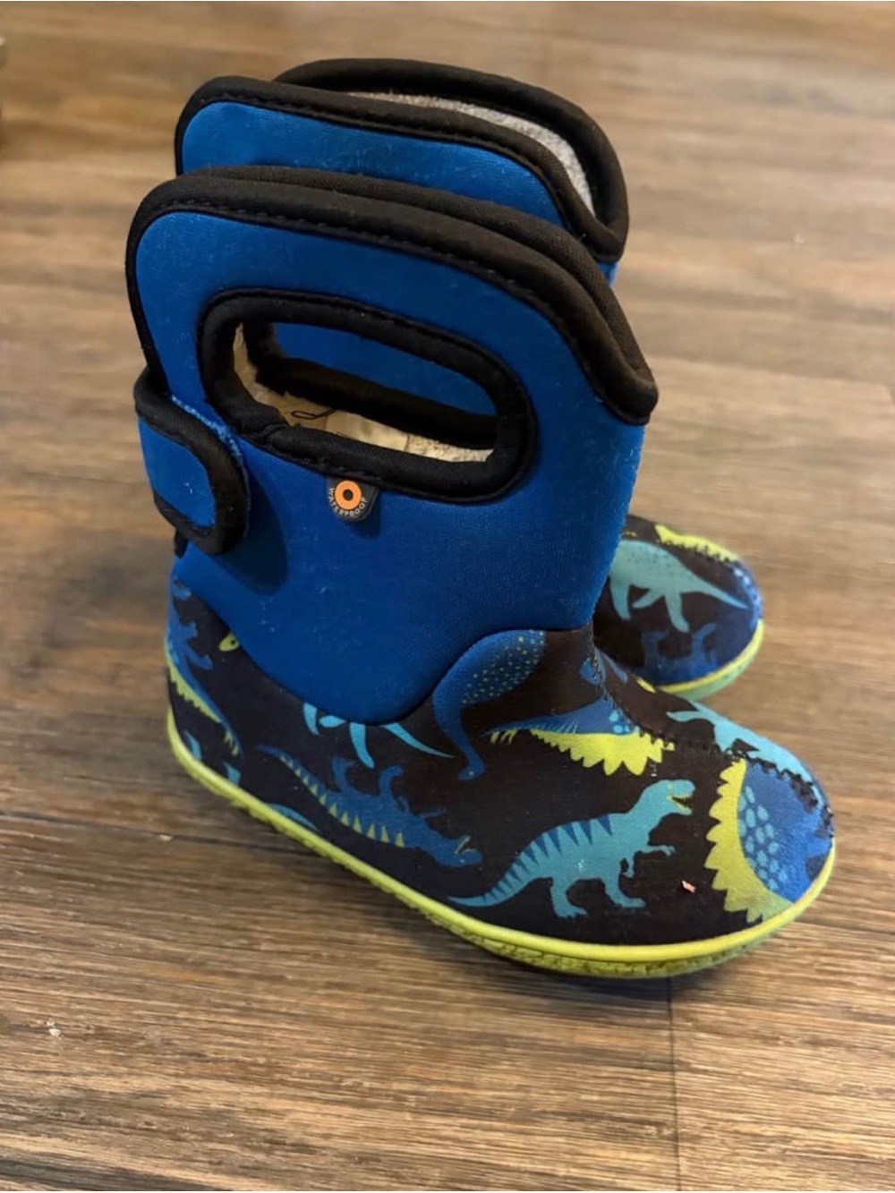Toddler Bogs II Dino 100% Waterproof 3mm Neo-Tech Insulated Pull-On Boots SZ 8